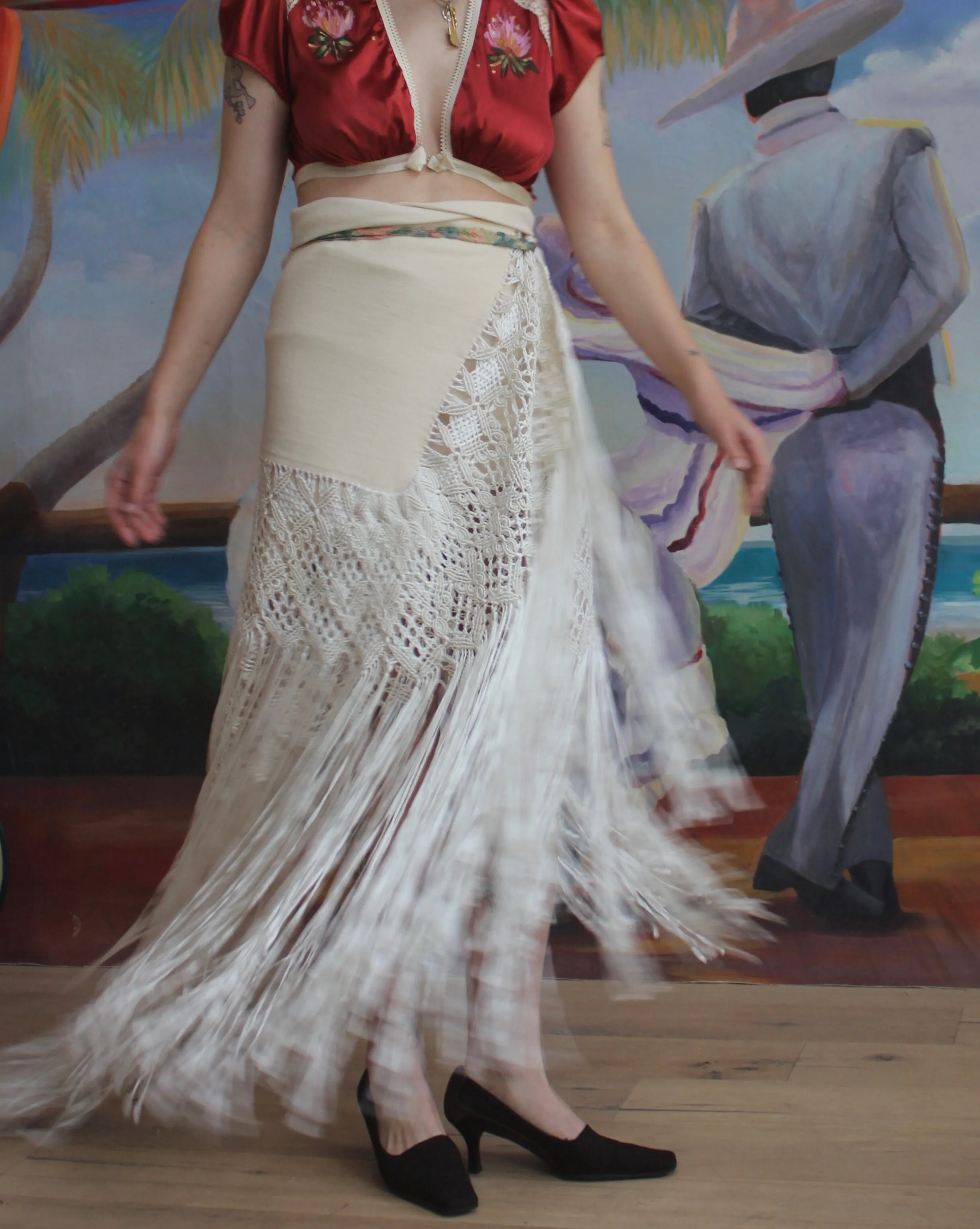 1930s Cream Wool & Ribbon Fringe Shawl