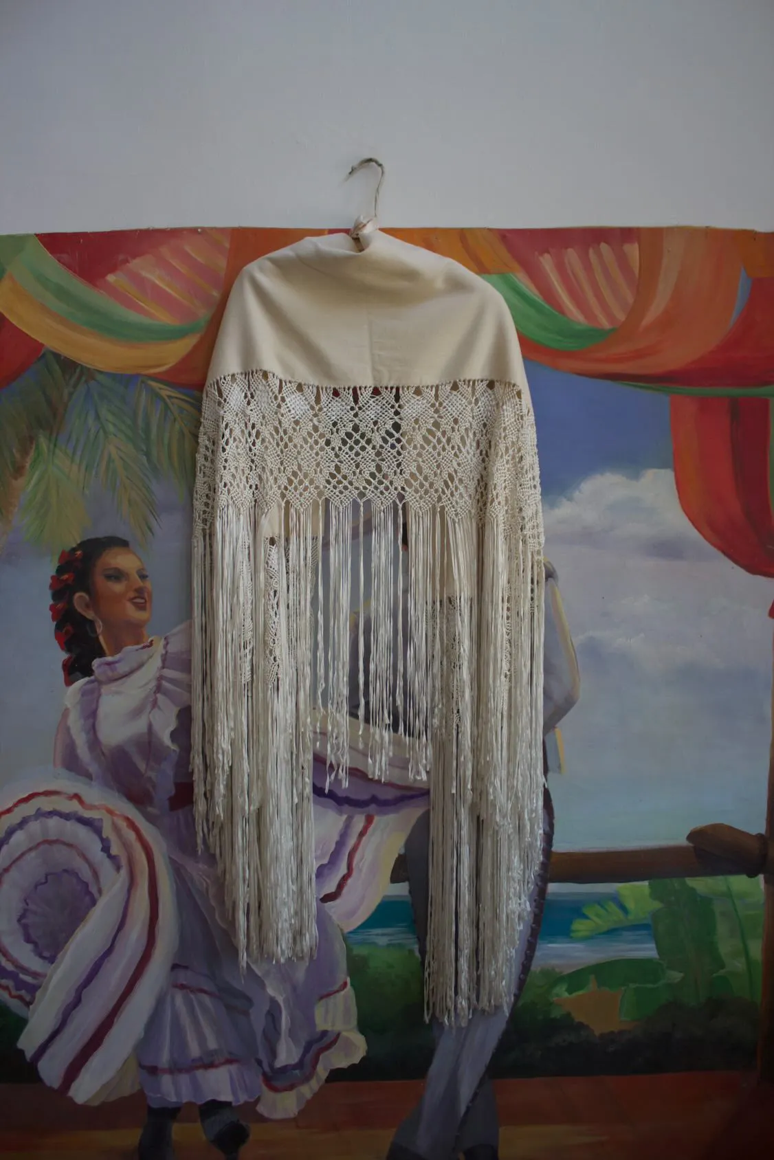 1930s Cream Wool & Ribbon Fringe Shawl