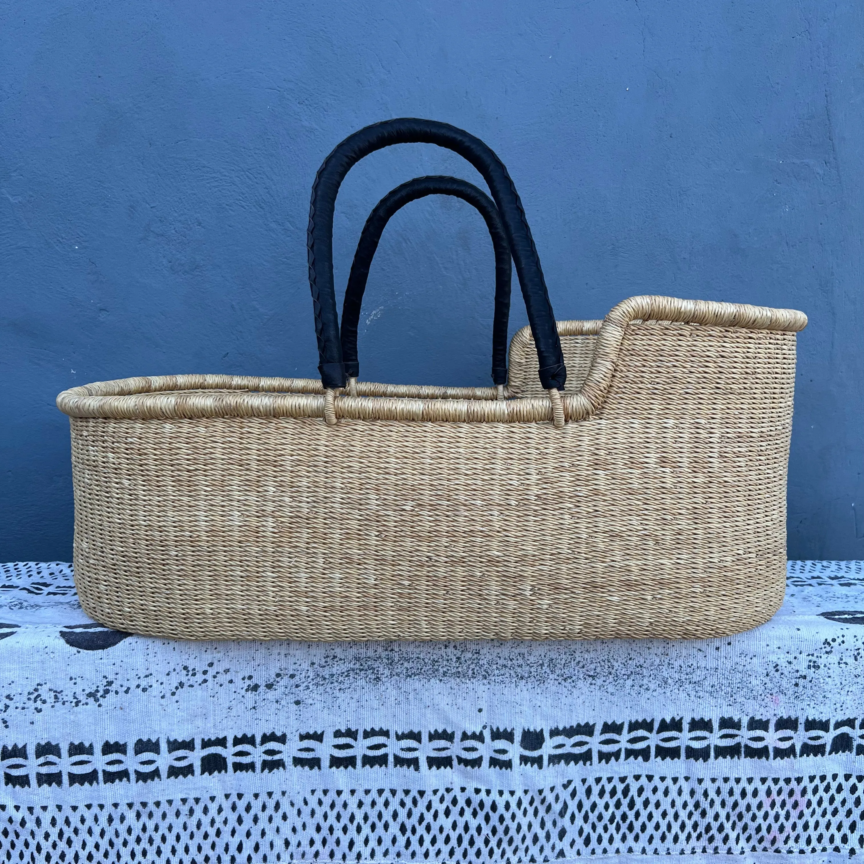 Bassinet/ Babies Cot/Moses Basket