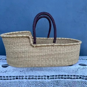 Bassinet/ Babies Cot/Moses Basket