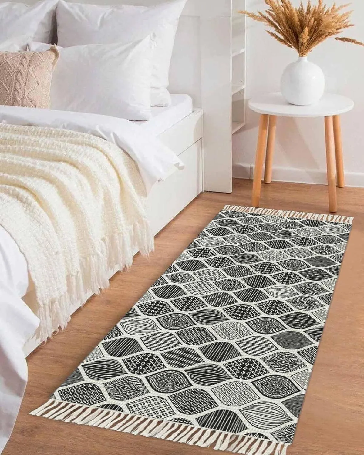 Black Boho Kitchen Hallway Runner Rug 2X5 Ft Carpet, Washable Woven Throw Carpet with Tassel, Vintage Farmhouse Tribal Abstract Plaid Art Non-Shedding Entryway Laundry Rugs