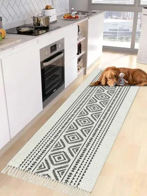 Black Boho Runner Rug 2X4 Ft Entryway Outdoor Indoor Mat, Washable Woven Throw Carpet with Tassel, Farmhouse Tribe Ethnic Geometric Stripes Non-Shedding Hallway Bath Mats