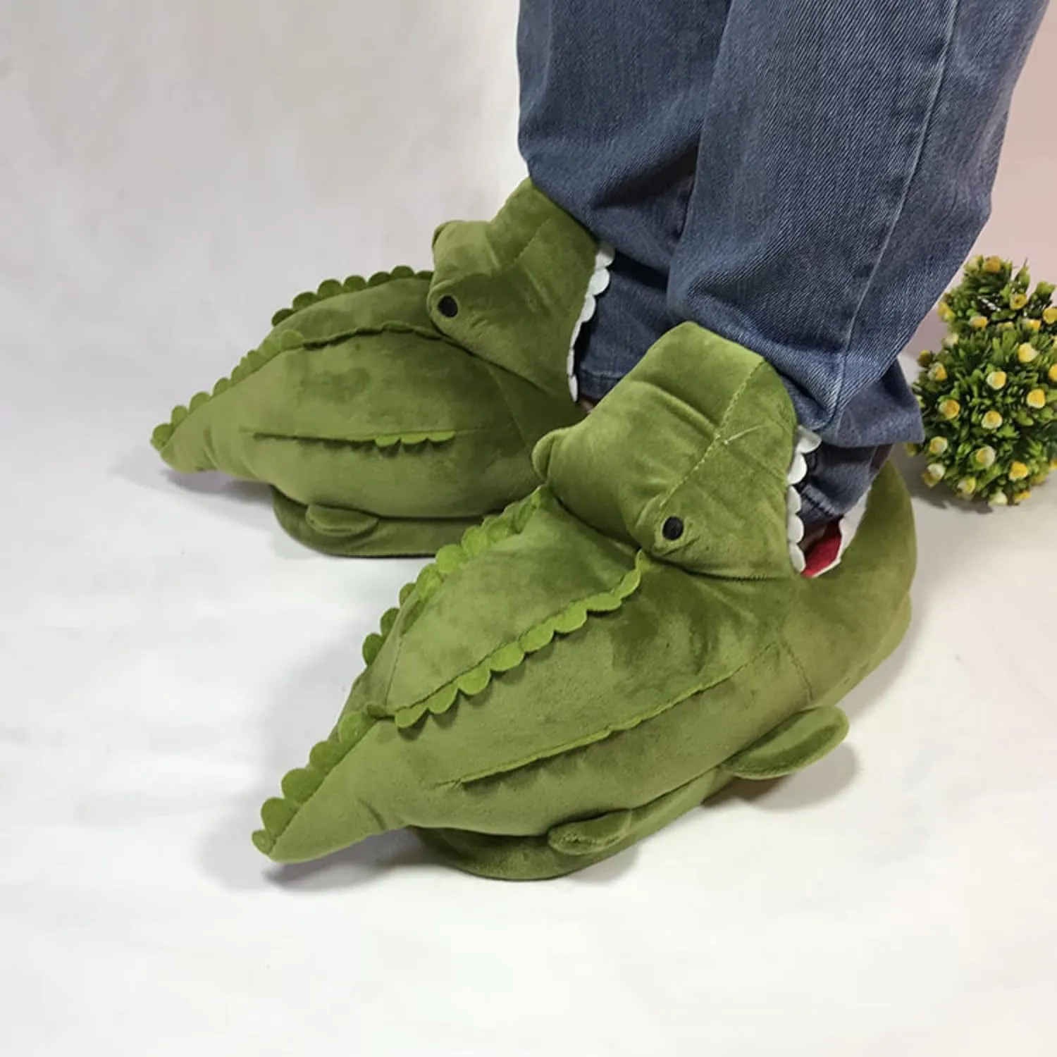 Cartoon animal crocodile cotton slippers cute winter home warm indoor and outdoor plush men and women's shoes