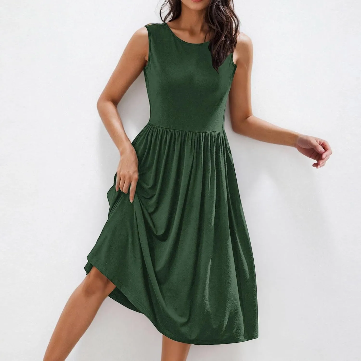 Casual Sun Dresses for Women Summer Trendy Crewneck Sleeveless Vacation Dresses A-Line Maxi Dress with Pockets