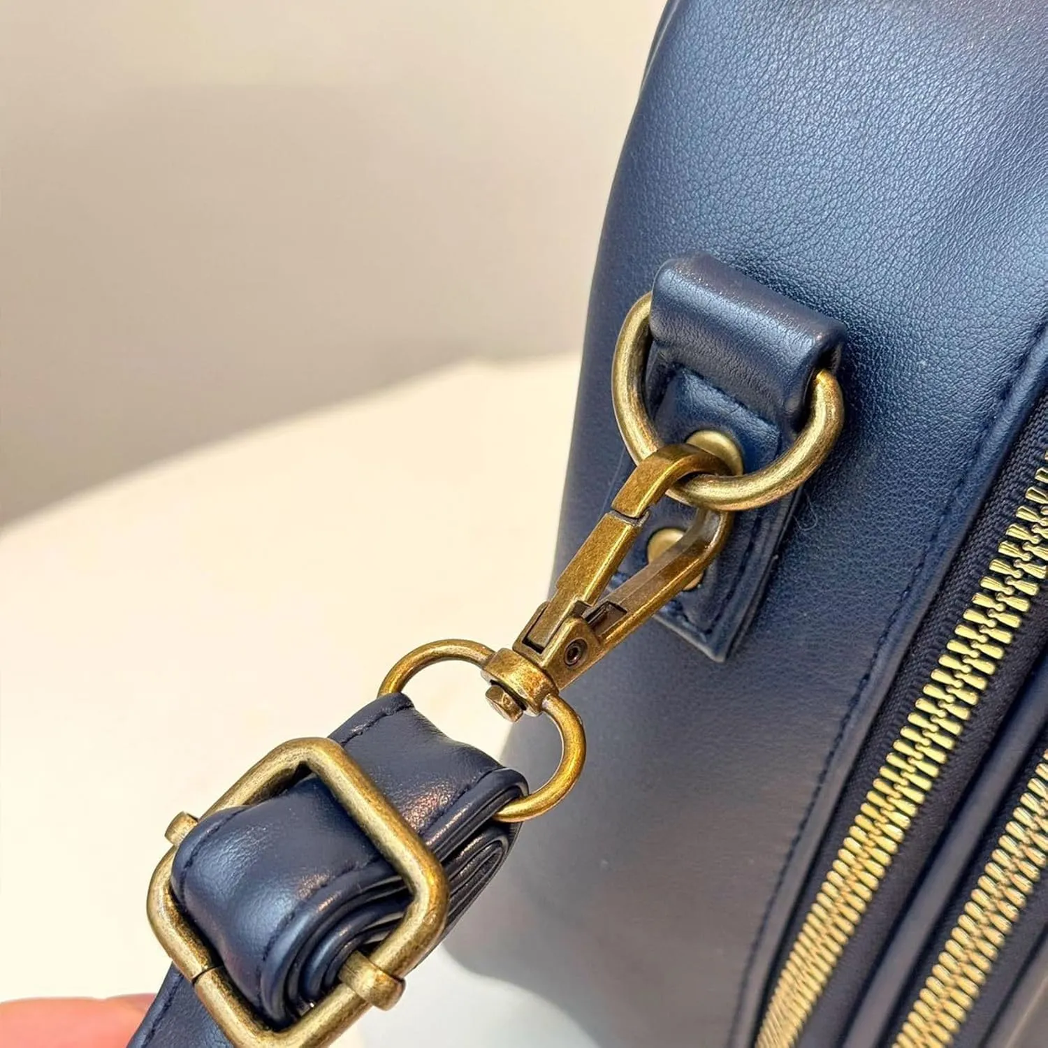 Collaboraten1 Crossbody Leather Bag, Urvashi Collaborate Crossbody Anti Theft Leather Bag for Women