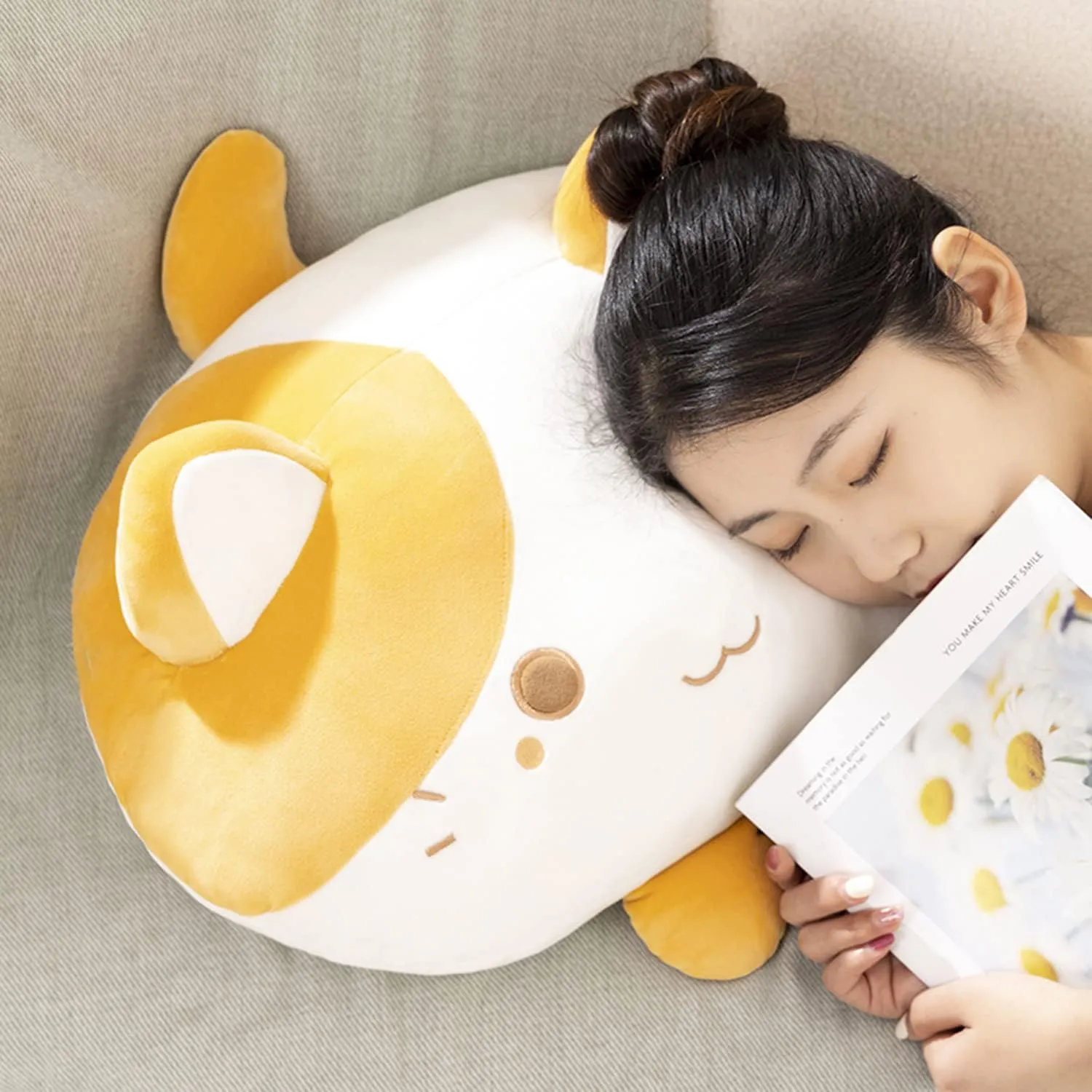 Cute Soft Round Tabby Cat Plush Toys - Kitten Plushies Throw Pillow & Cuddly Cat Doll Pillow Gift for Kids and Lovers (Yellow)