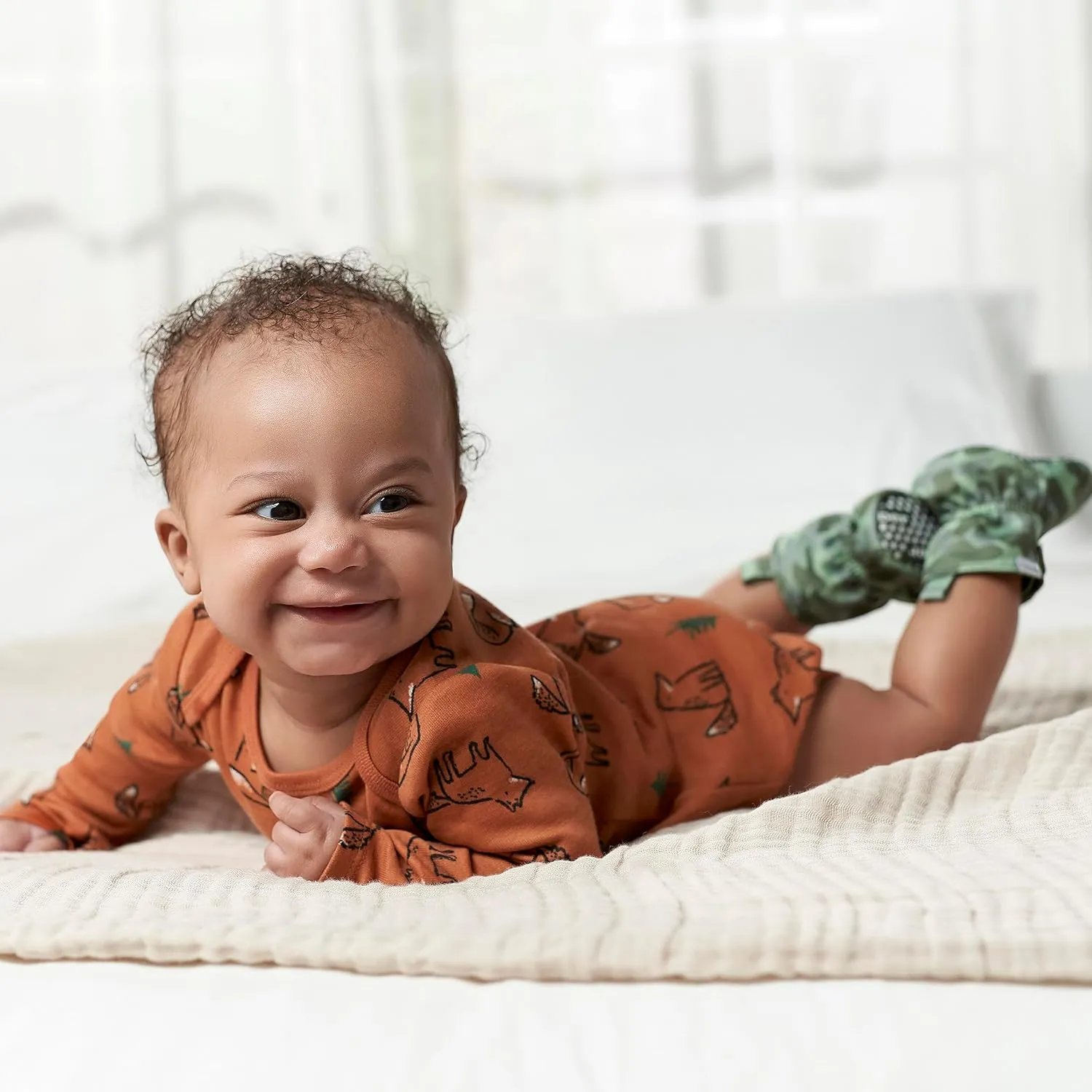 Gerber Baby Boys' 6-Pack Long-Sleeve Onesies Bodysuit