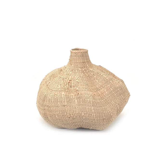 Handmade Garlic Tonga Sculptural Basket, Various Sizes