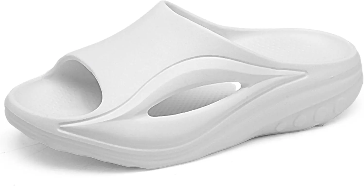 Men's Shallow Mouthed Lightweight Wide Edition Anti Slip Casual Beach Wading Shoes