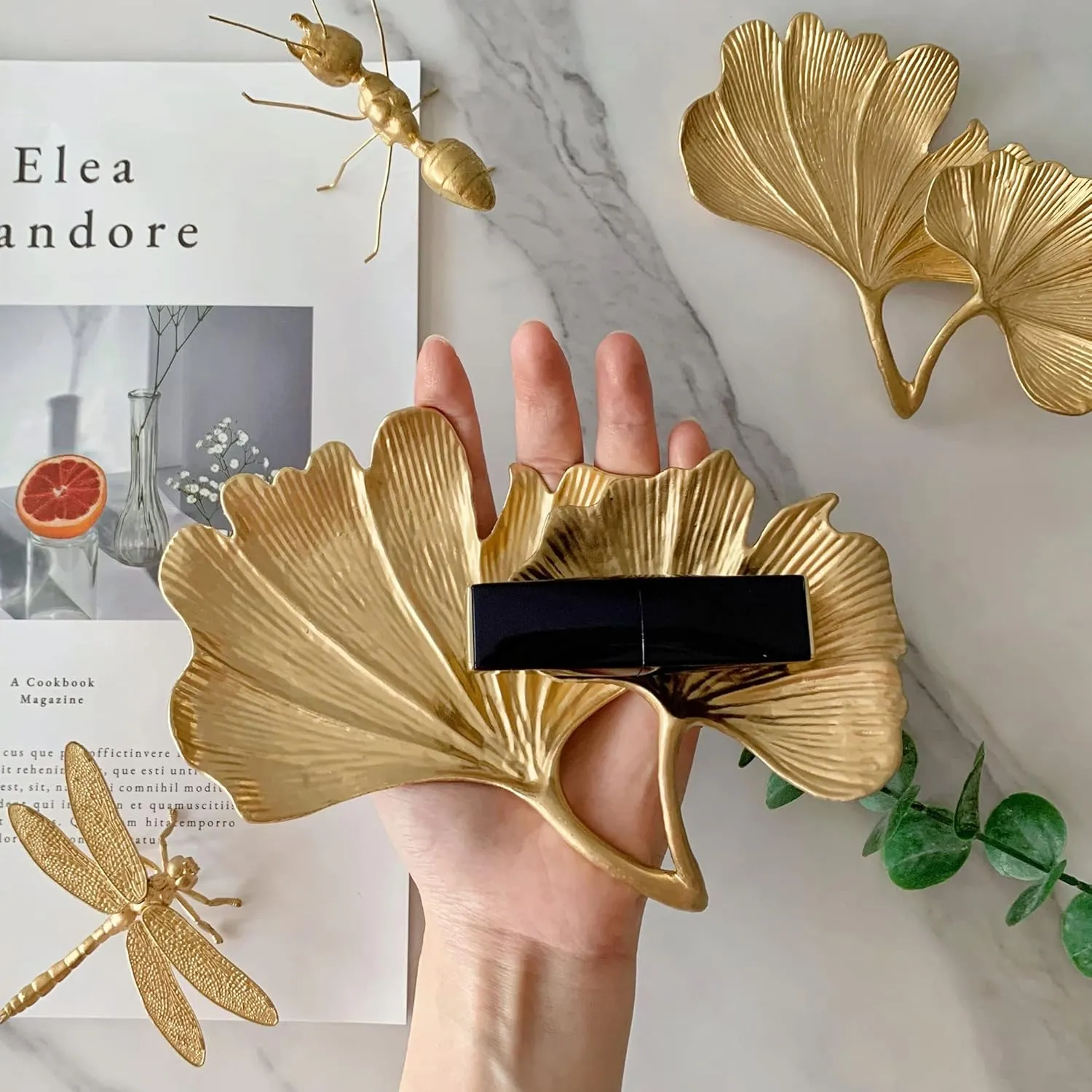 Metal Jewelry Dish, Small Leaf Shaped Ring Holder Jewelry Organizer, Trinket Dish Vanity Tray for Dresser Christmas Birthday Wedding Gifts
