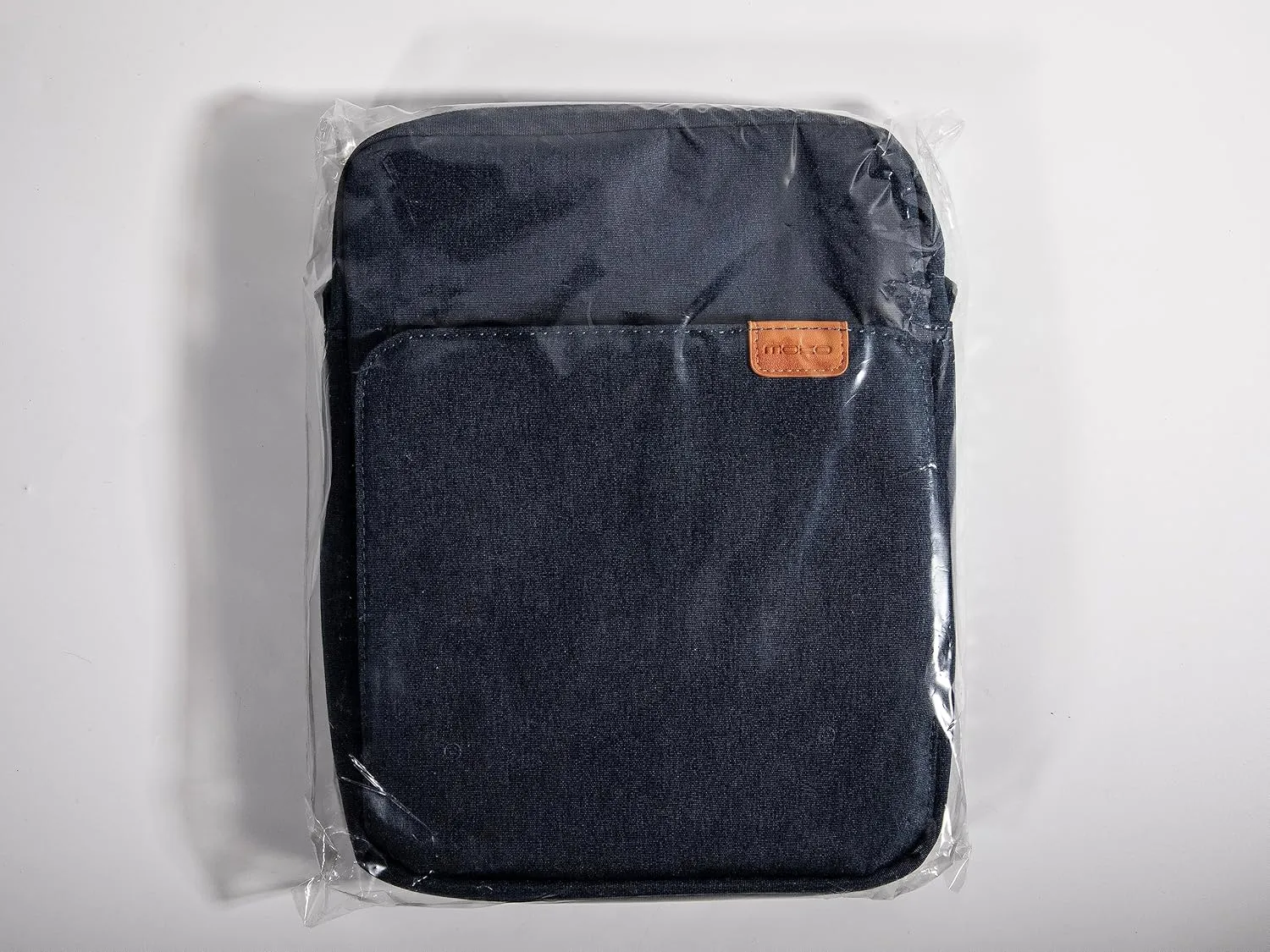 MoKo 9-11 Inch Tablet Sleeve Bag Handle Carrying Case with Shoulder Strap Fits 11inch iPad Air M3, iPad A16 2025, Pro 11 inch, iPad 10/9/8/7th Gen, Tab S8/S9 11", Indigo
