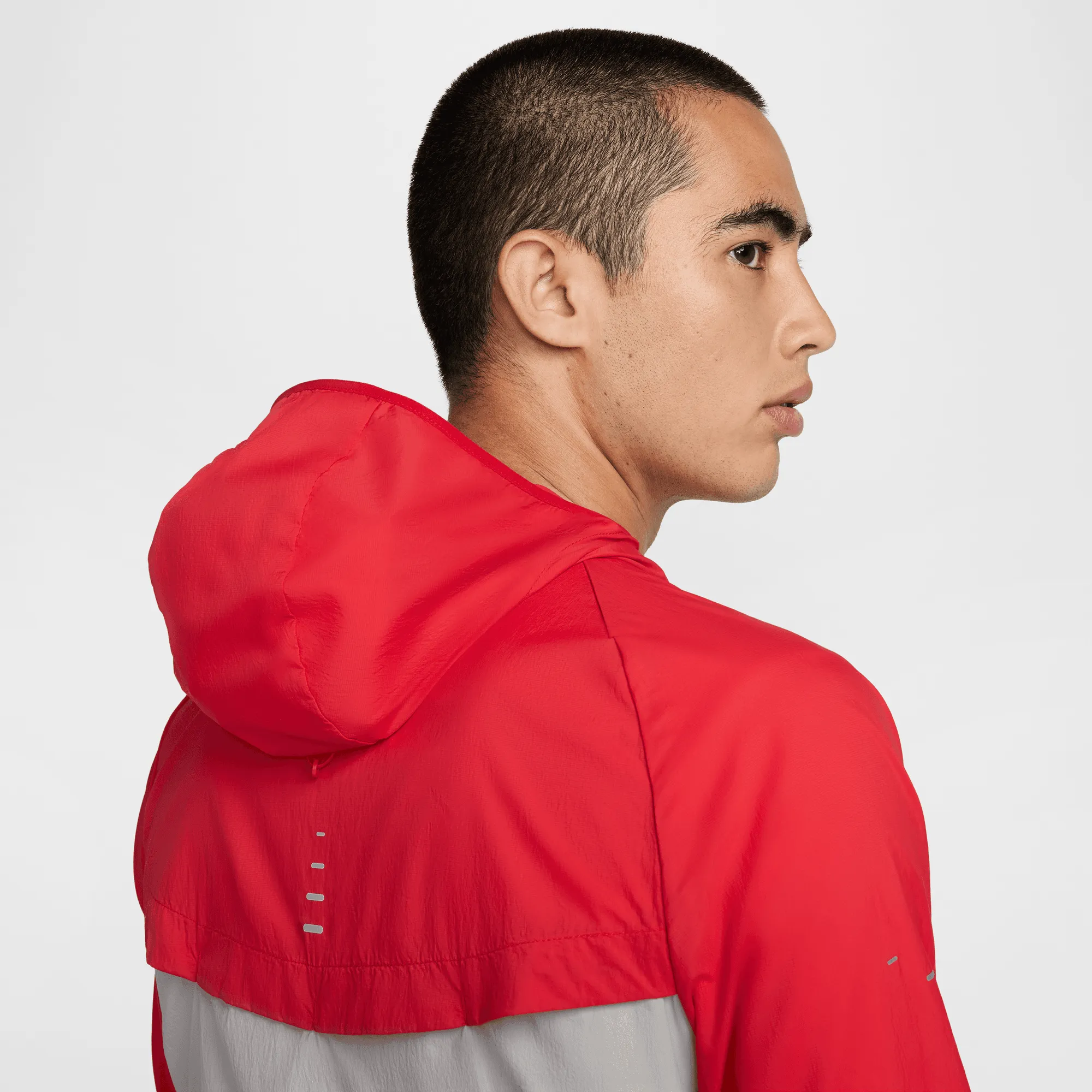 NIKE STRIDE MEN'S REPEL UV RUNNING JACKET