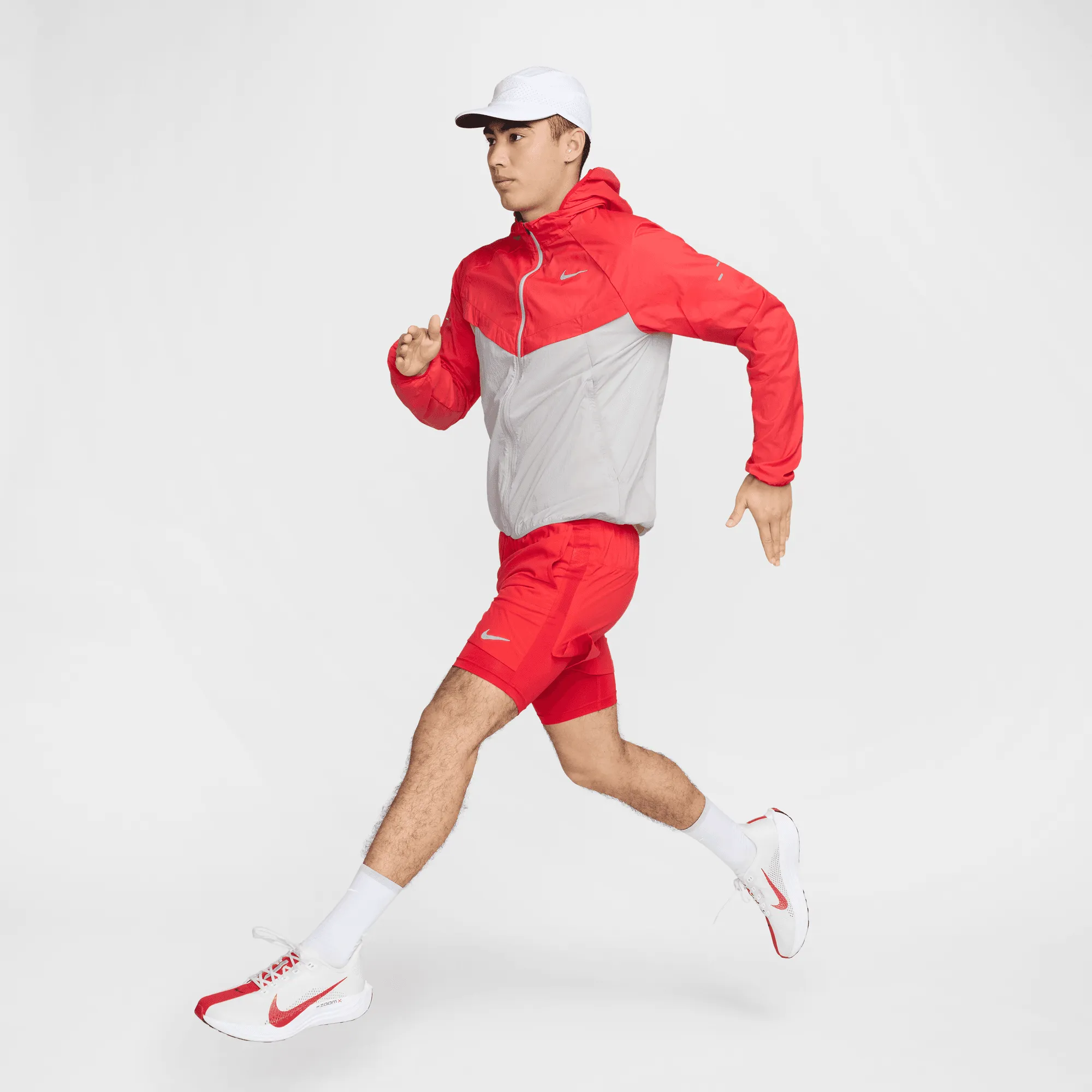 NIKE STRIDE MEN'S REPEL UV RUNNING JACKET