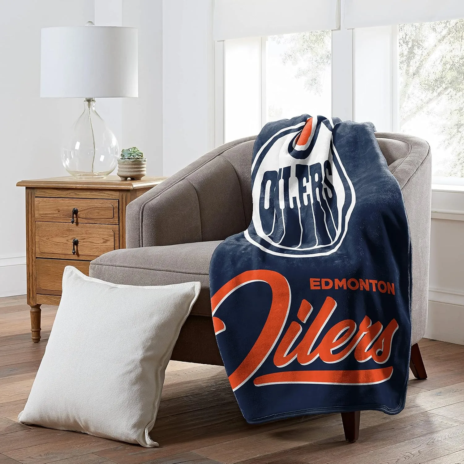 NORTHWEST NHL Unisex-Adult Raschel Throw Blanket