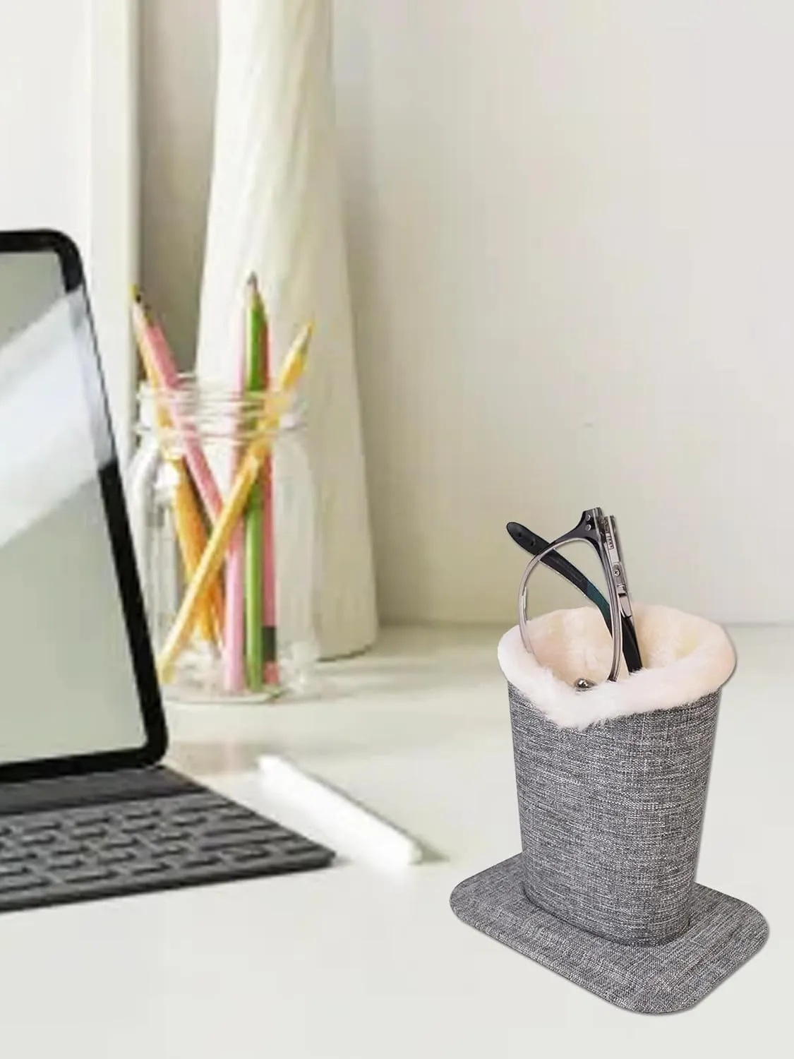 Pack of 2 Soft Plush Lined Eyeglasses Holder Stand Protective Glasses Holder Stand