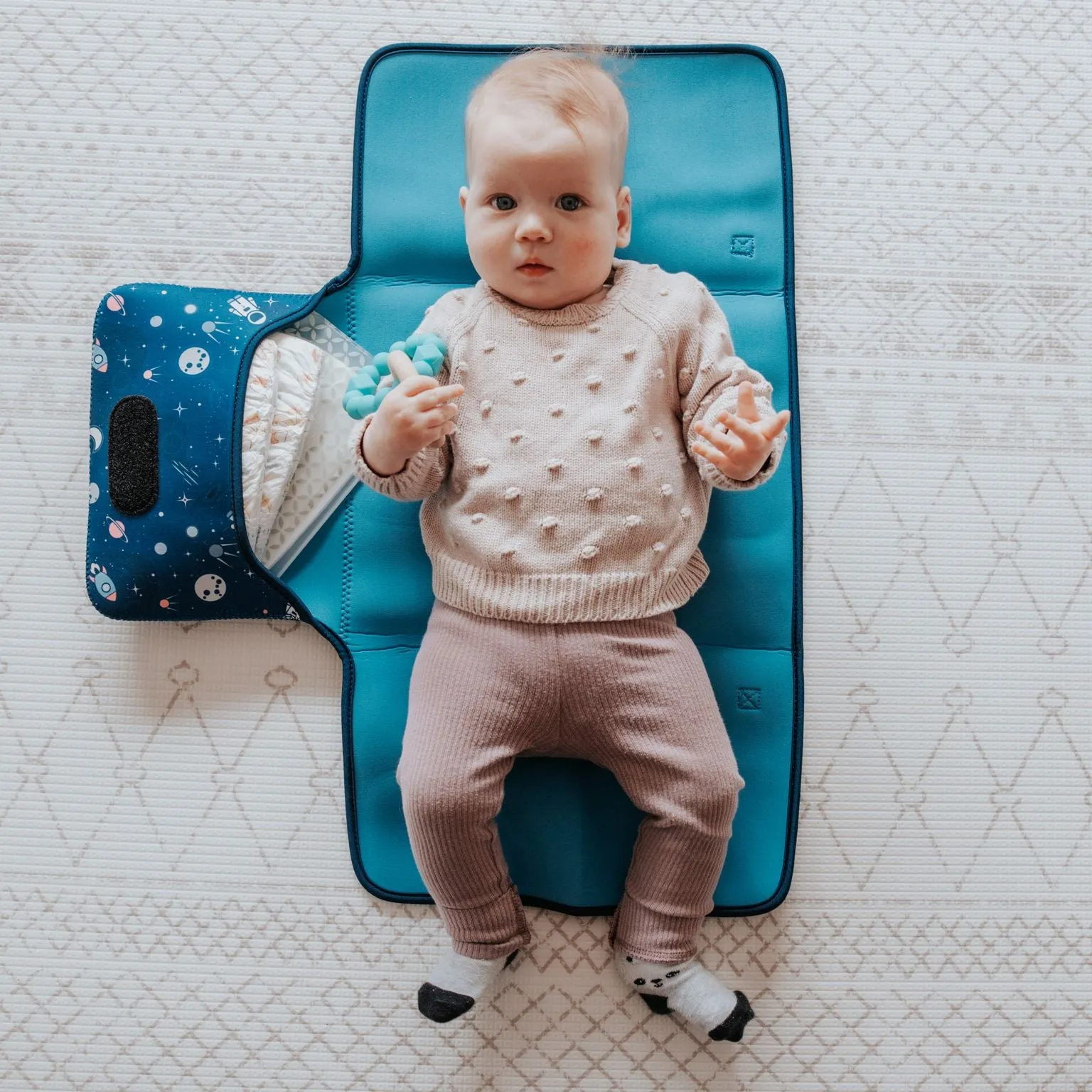 Portable changing pad - SPACE