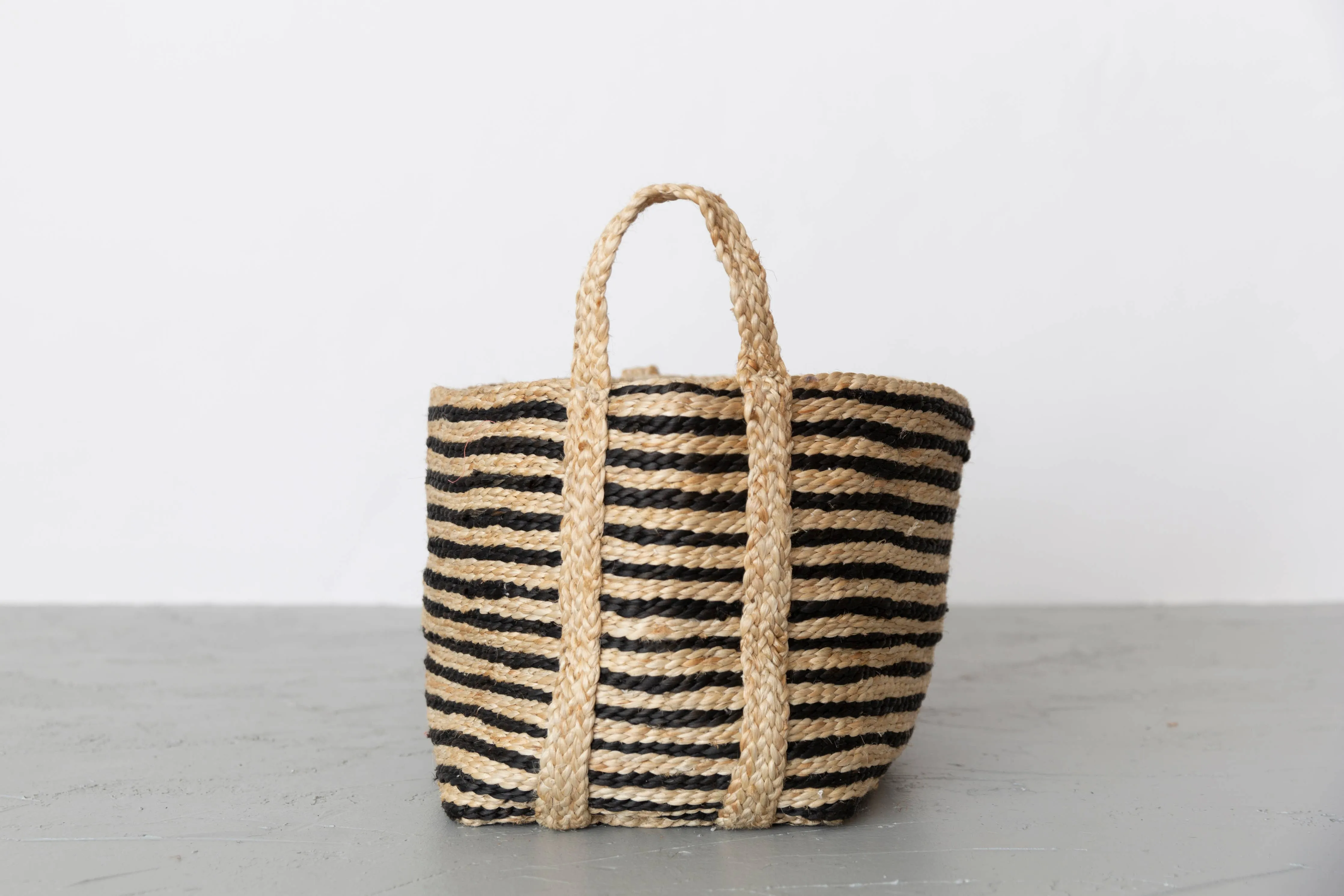 Rectangular Floor Basket with handle, jute - small