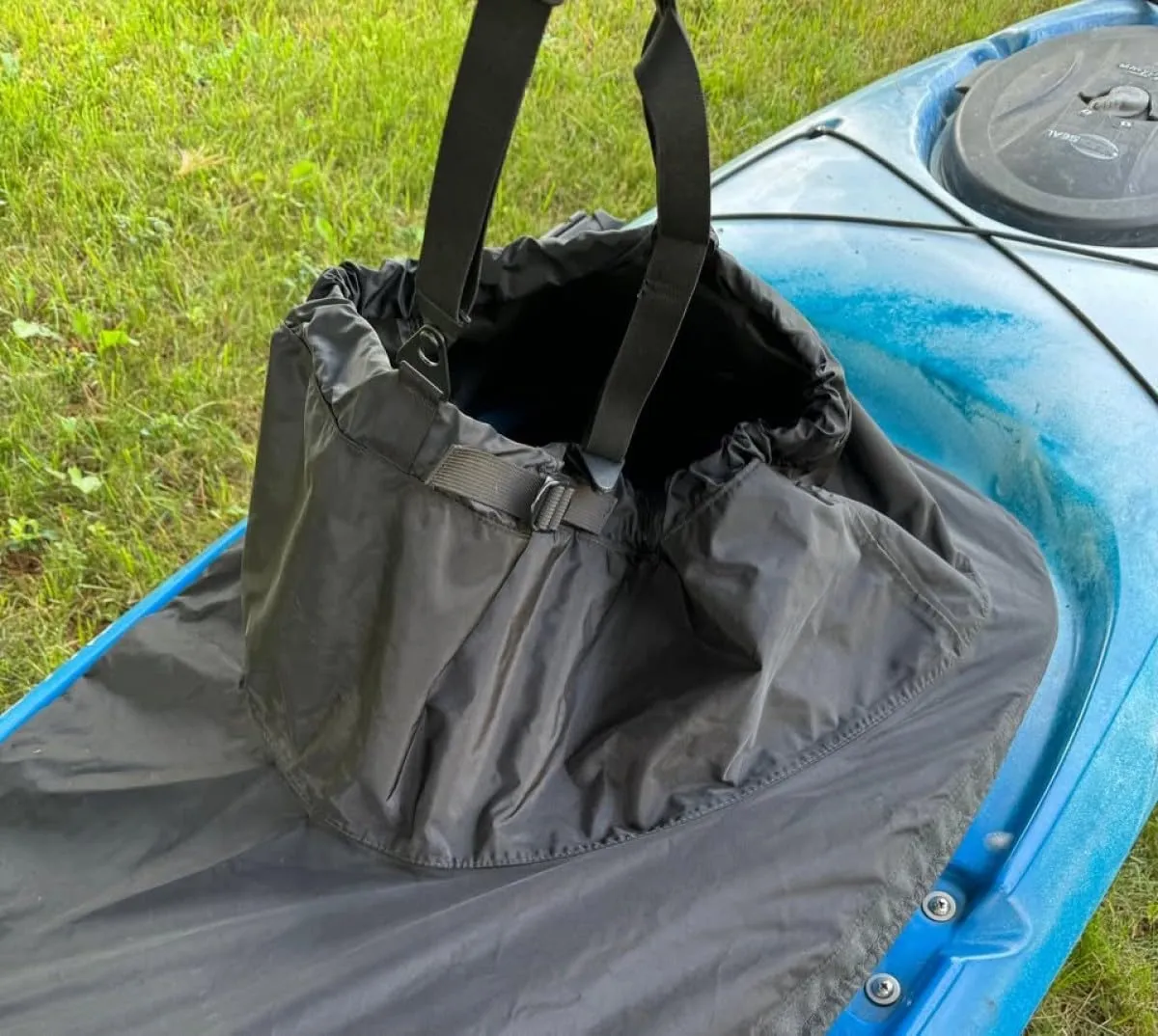 Seals Adventurer Nylon Sprayskirt for Kayaks