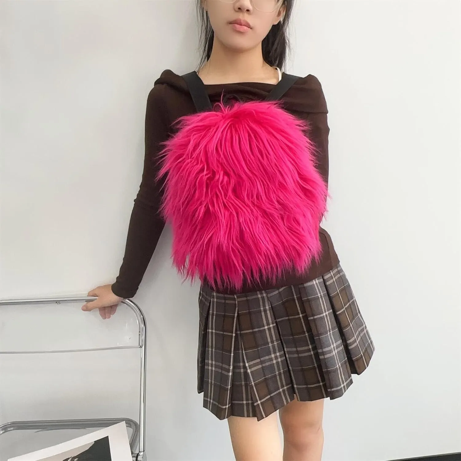 Small Mini Faux Fur Backpack for Women - Trendy Plush Daypack - Cute Furry Y2K Shoulder Bag (Hot Pink)