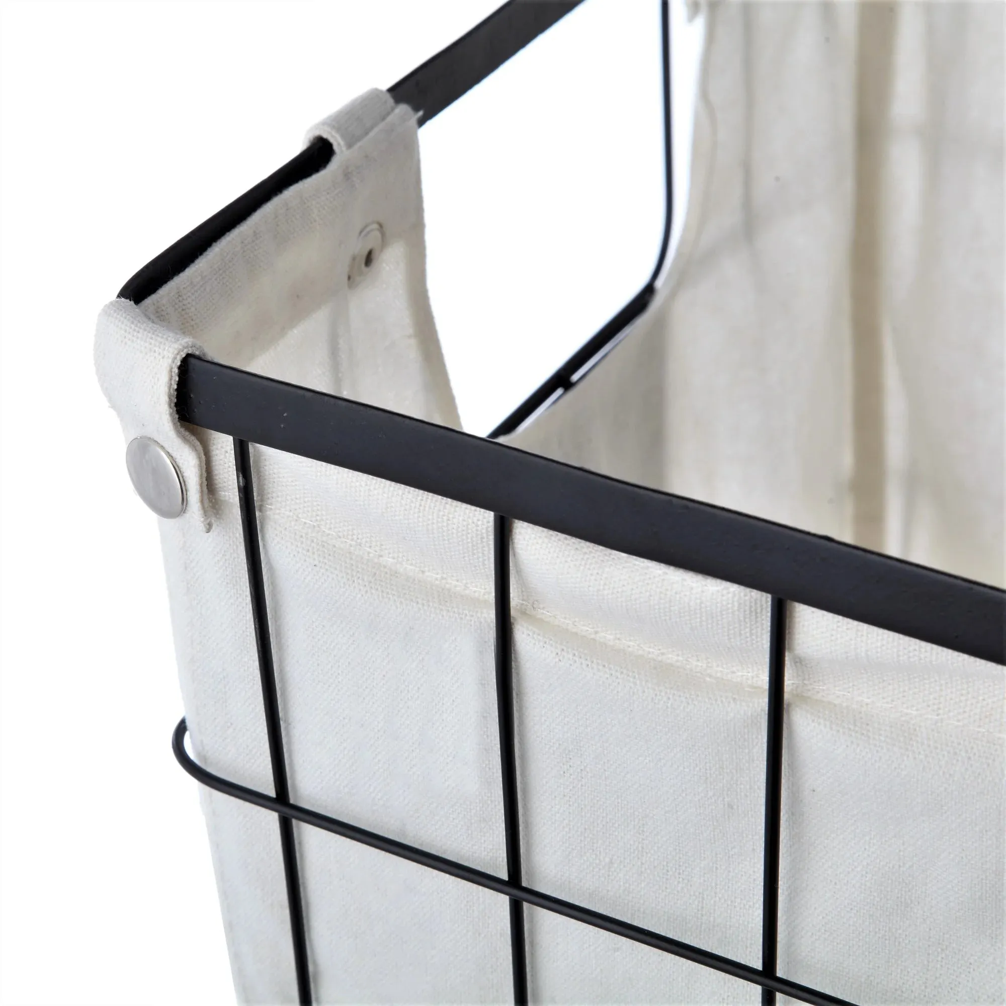 The  Medium Black Wire Basket Set with Chalkboard Labels & Liner