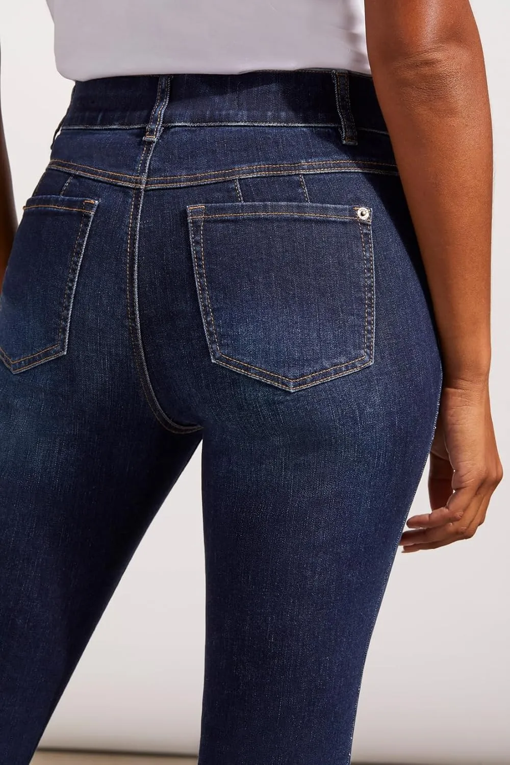 Tribal Women's Sophia Curvy Straight Fit Jeans (Regular, Plus and Petite Sizes)