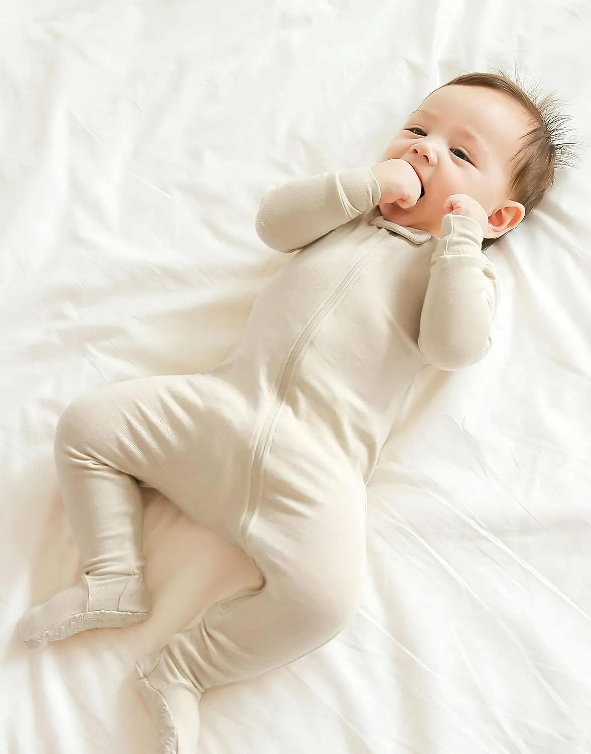 VAENAIT BABY Preemie Infant Boys Girls Footie Pajama Footed Sleep and Play Premium Modal Pajamas Available newborn-2T
