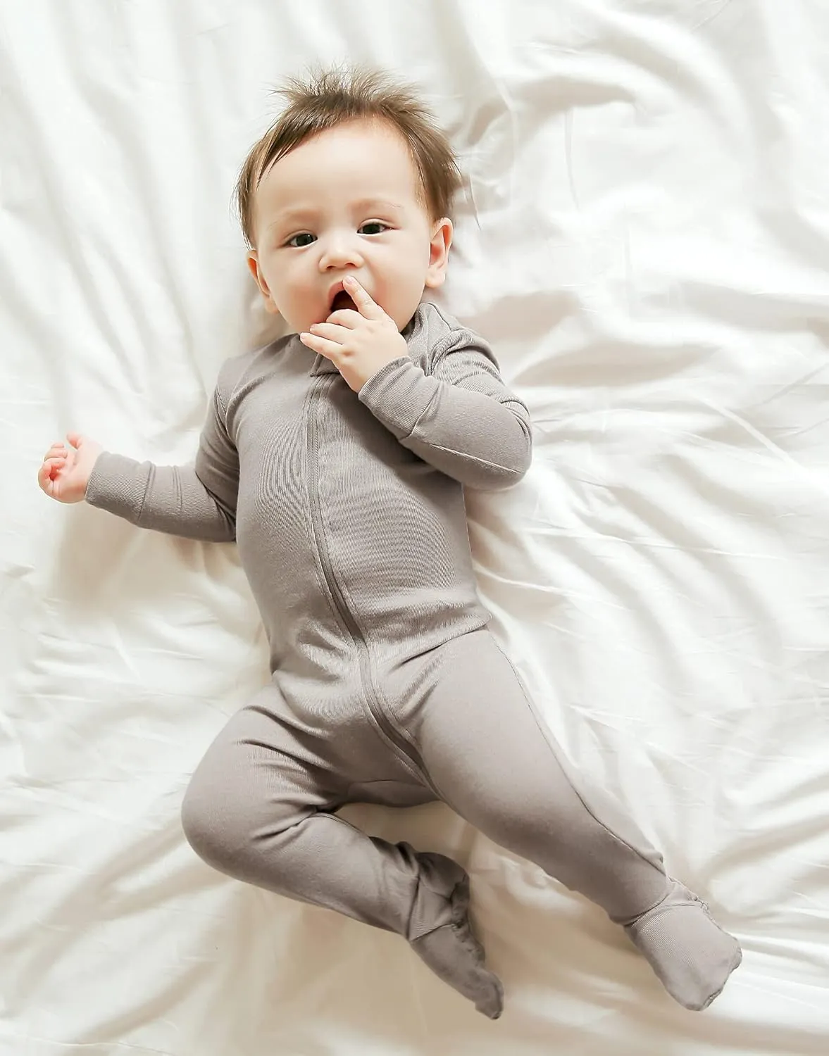 VAENAIT BABY Preemie Infant Boys Girls Footie Pajama Footed Sleep and Play Premium Modal Pajamas Available newborn-2T