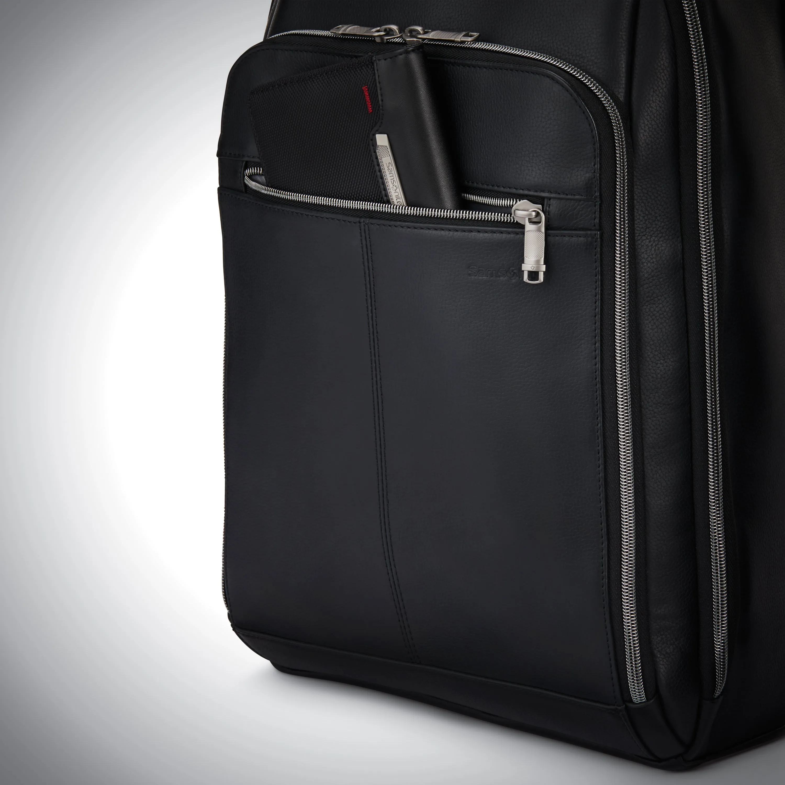 Waterproof Multi-zone Leather Classic Backpack Samsonite