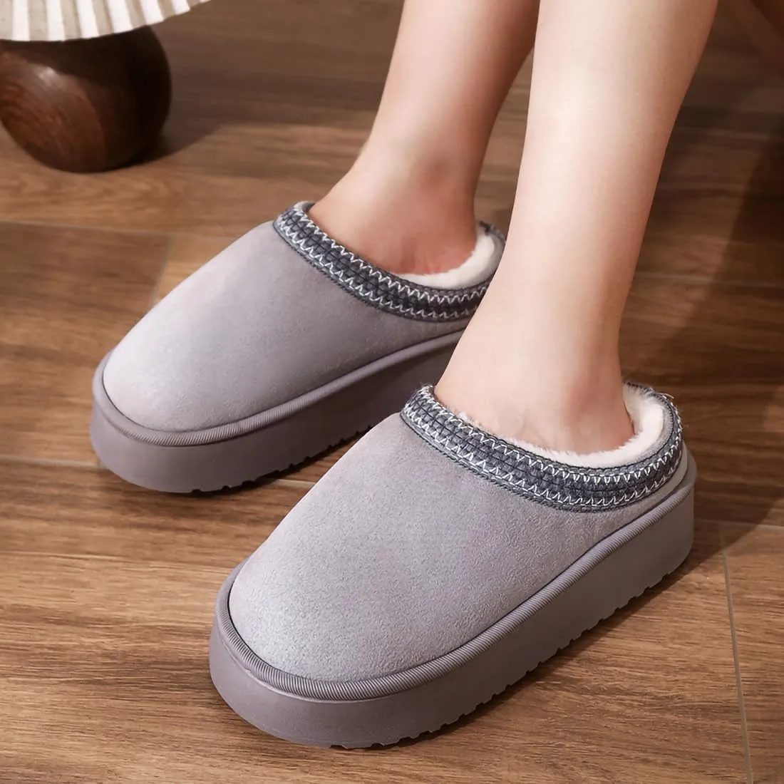 Women's Fuzzy Memory Foam Slippers Lightweight Home Slippers Fluffy Winter House Shoes Indoor and Outdoor