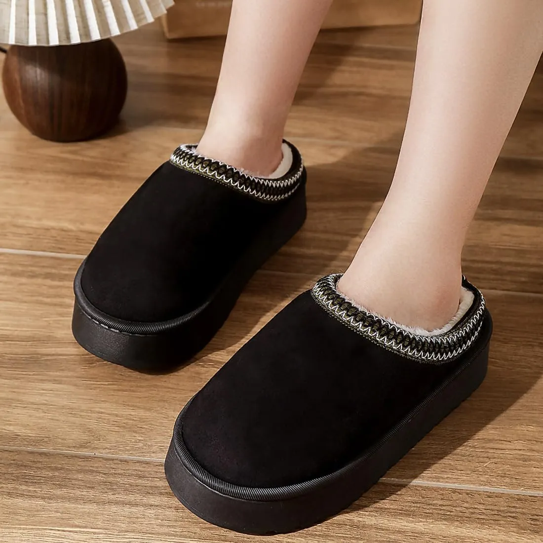 Women's Fuzzy Memory Foam Slippers Lightweight Home Slippers Fluffy Winter House Shoes Indoor and Outdoor