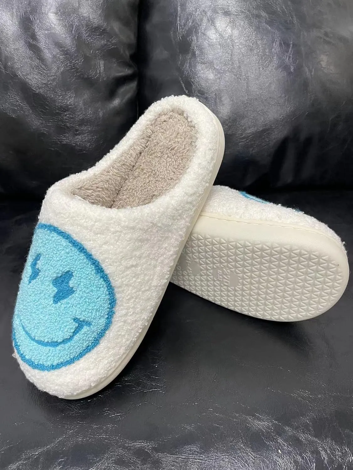 Women's Men's Happy Face Heart-shaped Cat Slippers - Retro Leopard Print, Memory Foam, Soft Plush, Warm, Anti-Slip Home Shoes